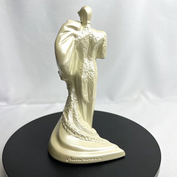 Austin “Our Day” Bride & Groom Sculpture 1991 Wedding Cake Topper Figurine 7” - Picture 3 of 9